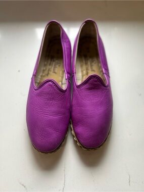 Sabah Womens EU 38 US 7 Leather Slip On Handmade loafer minimalist luxury